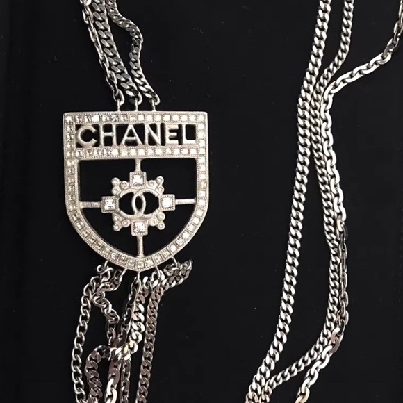 Chanel necklace - Picture 3 of 5